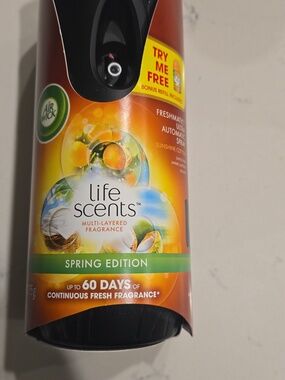 Airwalk Black and Green Automatic Air Freshener Dispensers
